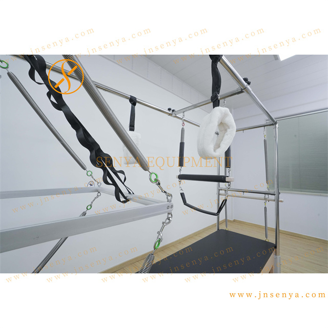 M&aacute;y thiết bị cadillac gỗ phong Pilates Cadillac Beech d&agrave;nh cho thương mại